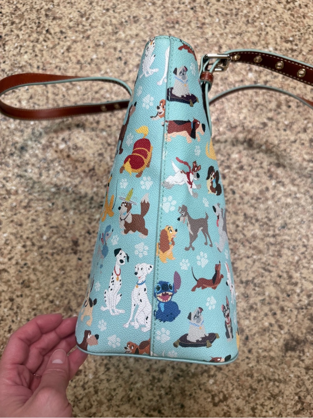 Lot of 2 Disney Dooney and Bourke Purses - Dogs and Disneyland/WDW - Picture 5 of 16